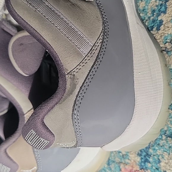 Air Jordan 11 Retro Low - Picture 3 of 9